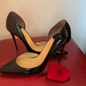 Christian Louboutin size 39. Only worn about three times in excellent condition.